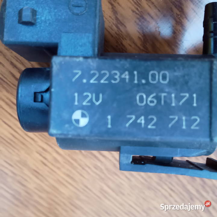 BMW 1 3 5 F10 7 E67 8 X3 Zawór Podciśnienia