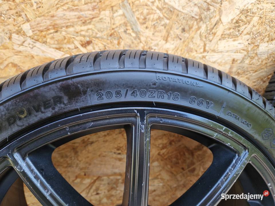 VW FELGI ALUMINIOWE ET39 571mm 5x100 7Jx18 OPONY