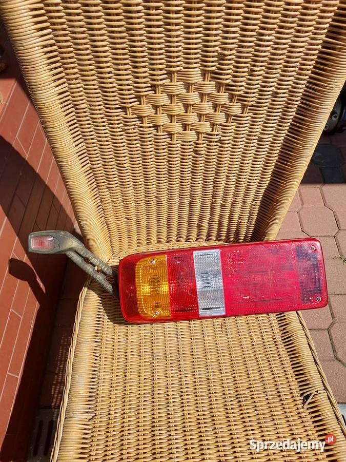 Lampa zespolonych świateł tylnych HELLA 2VP340 Łazy sprzedam