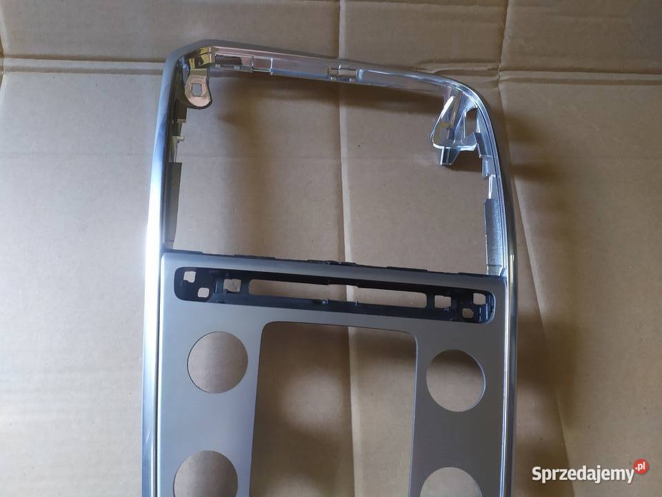 Volvo xc60 lift dekor ramka dekory 2017r Ksawerów