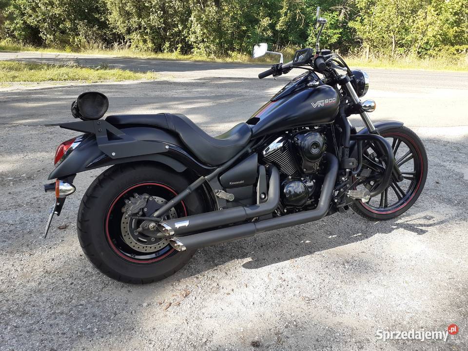 Kawasaki Vulcan VN900 Custom Zajezierze