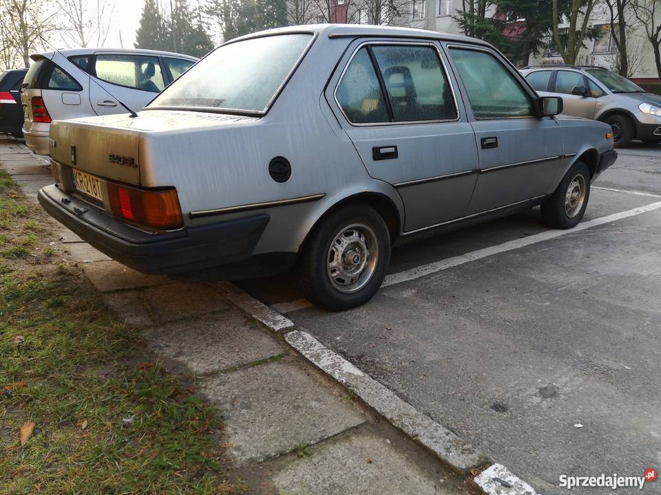Volvo 340 GL 14 51 KW Samochód osobowy 2 kupiony w Polsce Kraków