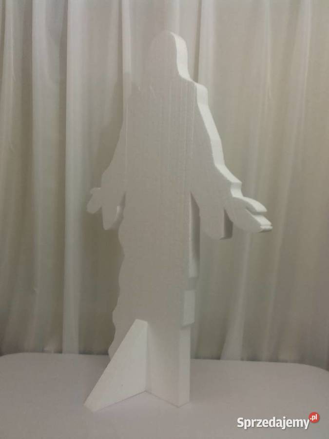 Postać Pana Jezusa z hostią dekoracja Pierwsza Dobrzyca