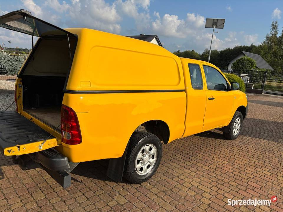 Toyota Hilux terenowa 2 osobowa dolnośląskie Chojnów