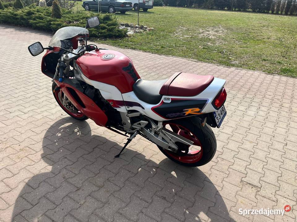Suzuki GSXR 750 sportowy Górzyca