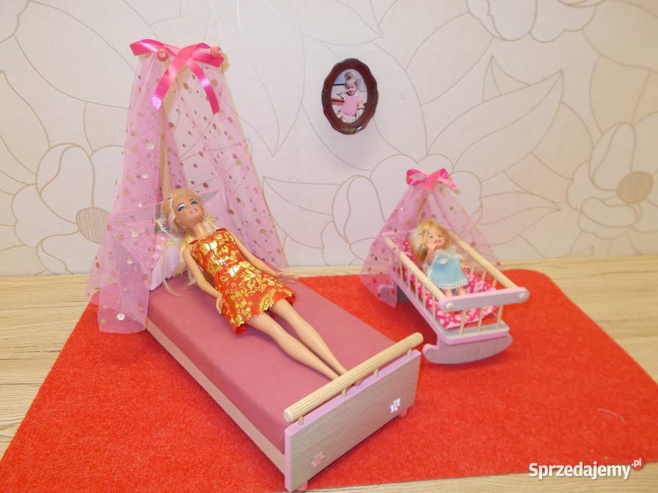 mebelki lalek barbie łóżko kołyska drewniane