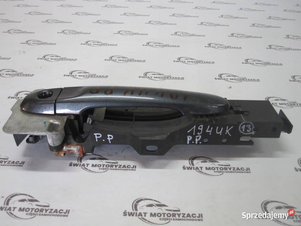 NISSAN JUKE 11r klamka zewnętrzna prawa przód