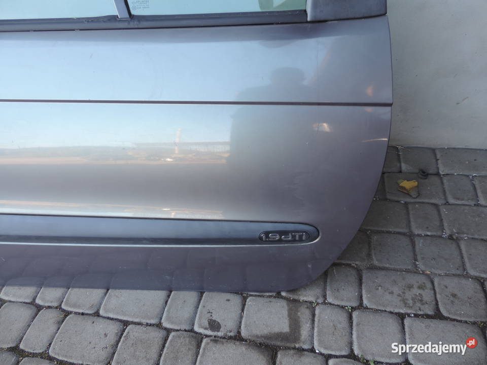 DRZWI PRAWY PRZÓD RENAULT SCENIC 1 Nowy Sącz