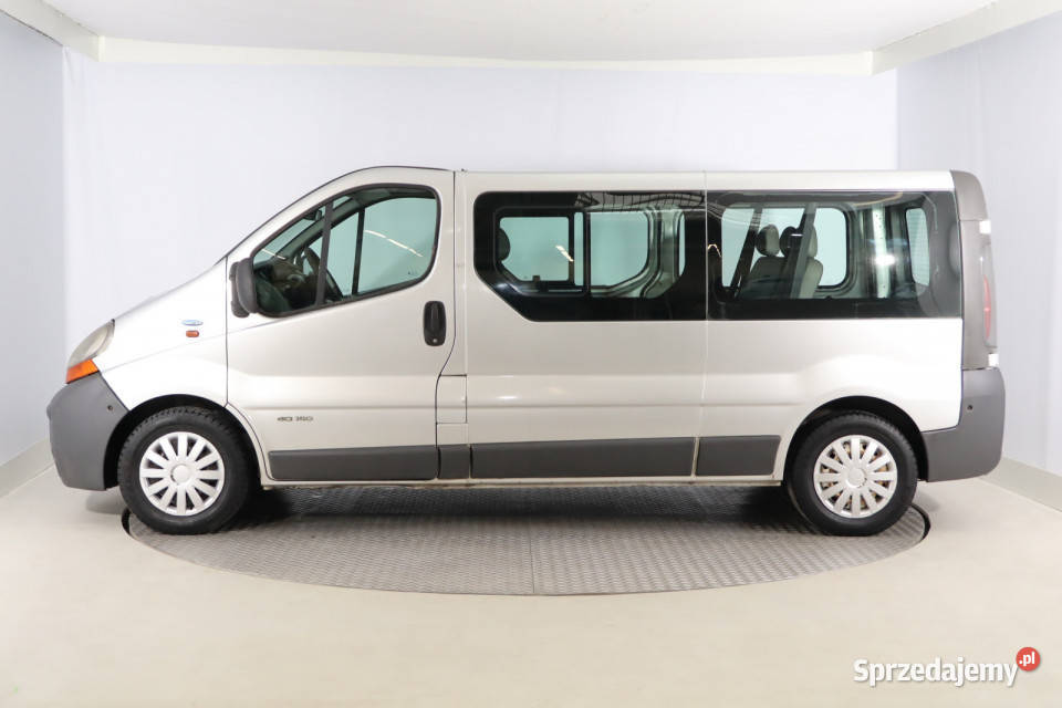 Renault Trafic 25 dCi 4/5 Zabrze