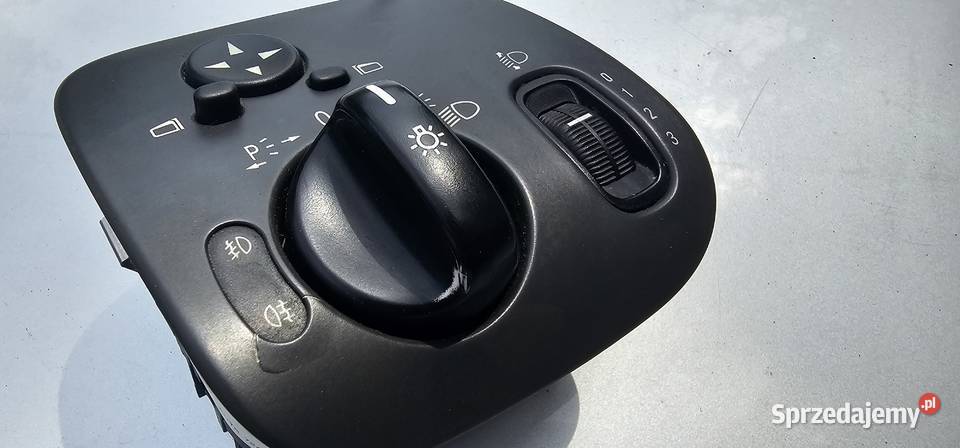 Włącznik swiateł mercedes w203 2035450604 osobowe Panele sterowania, przełączniki Zbąszyń