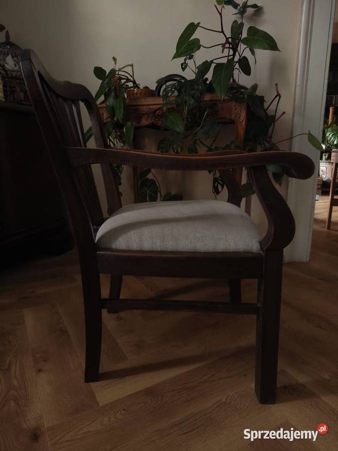 Stare krzesło fotel z podłokietnikami antyk