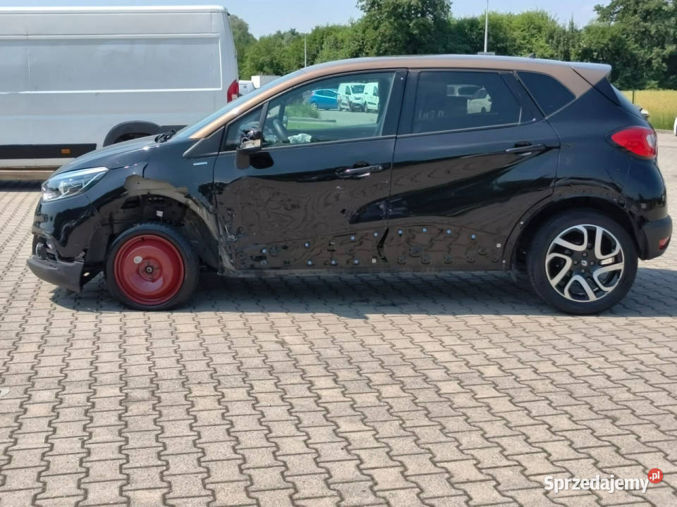 Renault Captur HYPNOTIC 15 dci 90 ekonomiczny lakier metallic Kęty