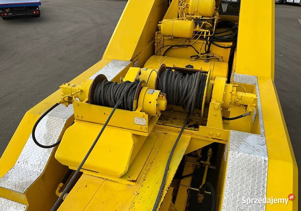 Holownik pomoc drogowa 8x4 Merceded sprzedam