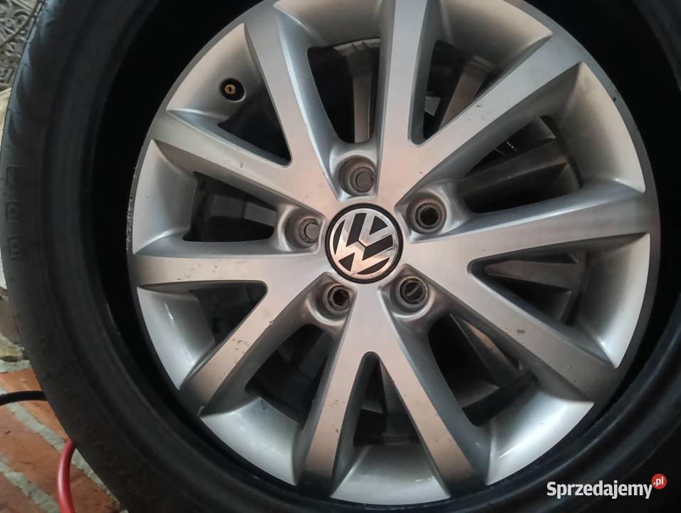 Komplet Felg aluminiowych VW audi seat skoda16 Wąwolnica sprzedam