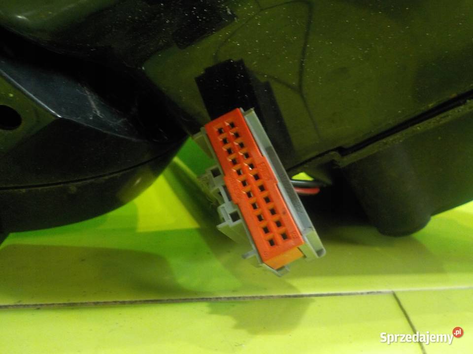 JAGUAR XF X250 I 11r lusterko prawe