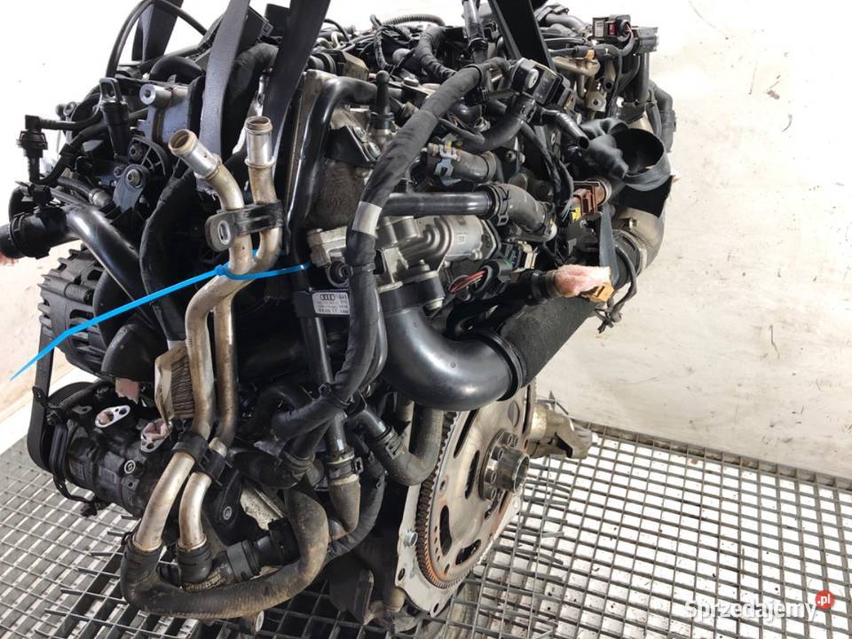 SILNIK KOMPLETNY AUDI 20 190 DET A5 F5