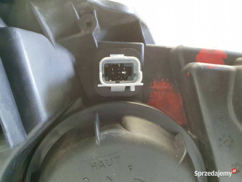 LAMPA LEWA Peugeot 807 Citroen C8 PRZEDNIA lewy Rudka