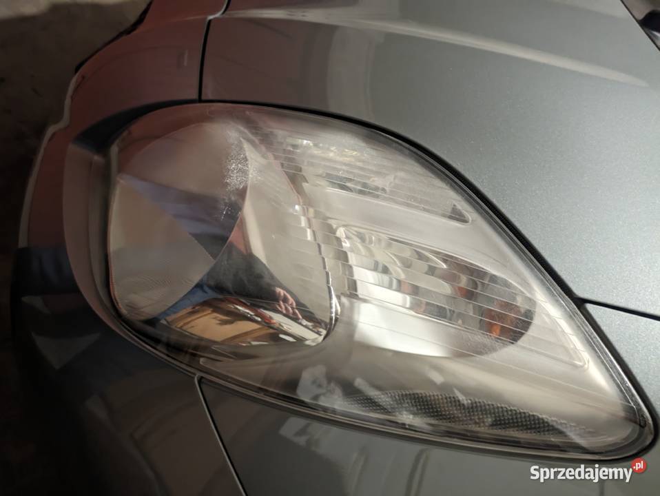 Lampa lewa Toyota Yaris 2 2007 Valeo Międzyrzec Podlaski