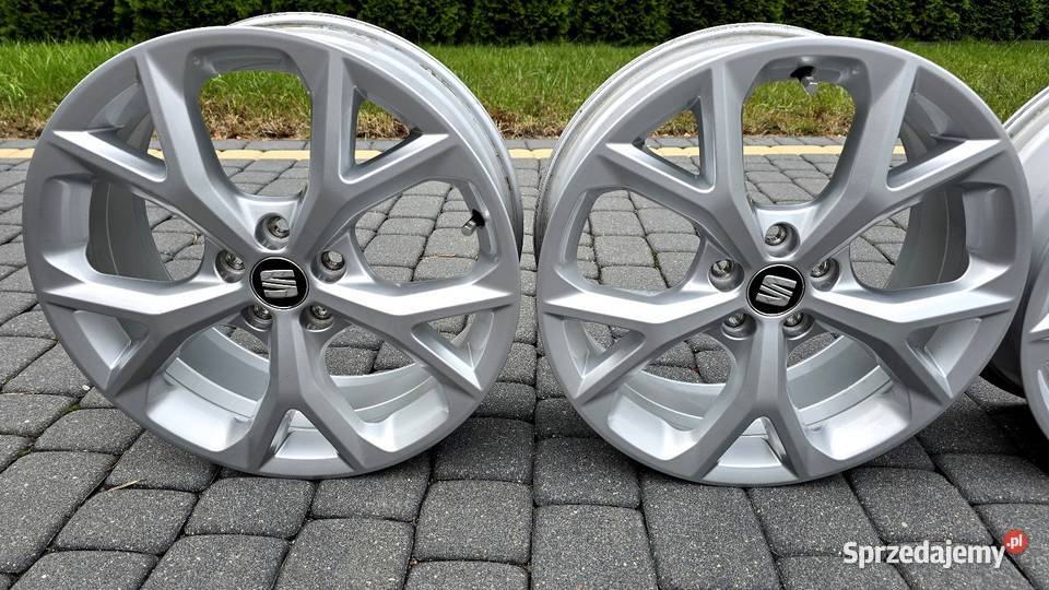 Alufelgi oryginalne Seat 17 Wysylka aluminiowe Motoryzacja Czarna Woda sprzedam