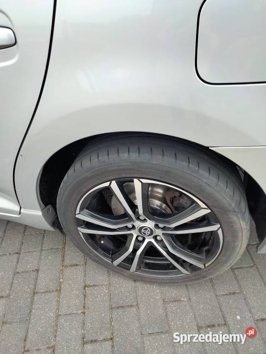 Toyota Avensis T27 D4D 2015 258km Nur