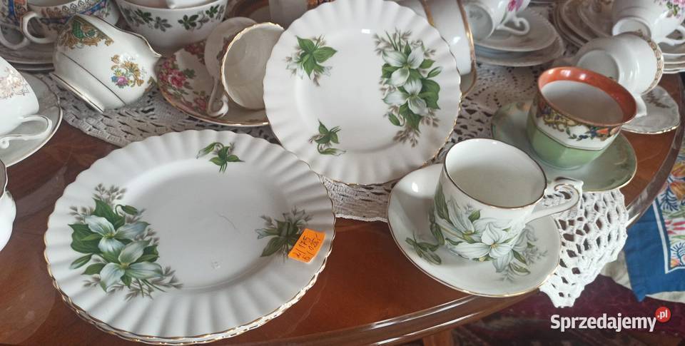 Talerzyk deserowy Royal Albert Trillium England pomorskie Gdańsk