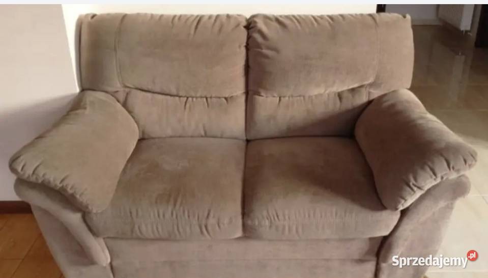 Kanapy Nowiny sprzedam