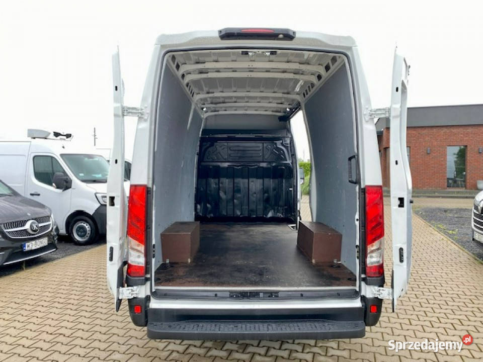 Iveco Daily SALON VOLL AUTOMAT 97 NAVI KAMERA nieuszkodzony Leszno