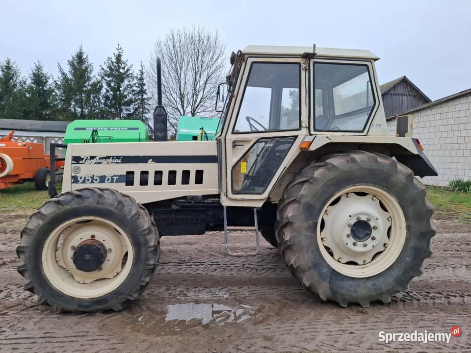 Sprzedam LAMBORGHINI DT 955 Skaryszew