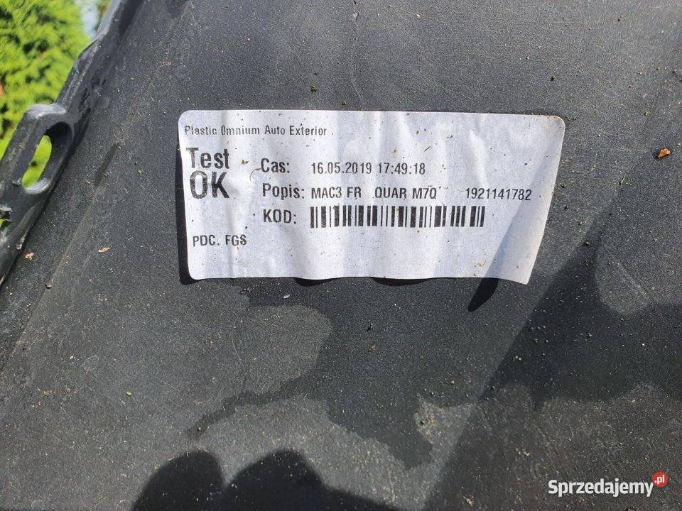 VW Touareg III Zderzak przód 760807061G Słowikowo