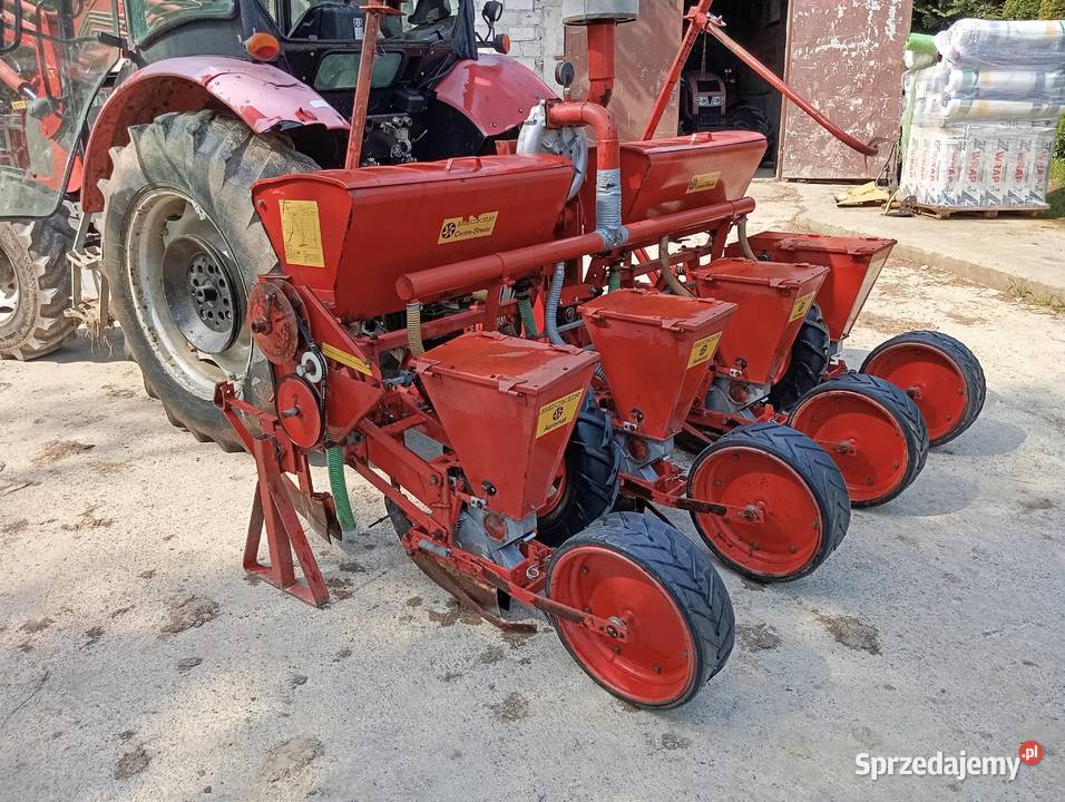 Siewnik do kukurydzy Becker nieuszkodzony sprzedam