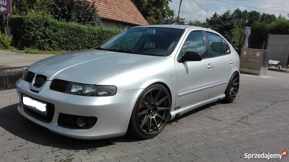 Seat Leon AHF CUPRA look radio
