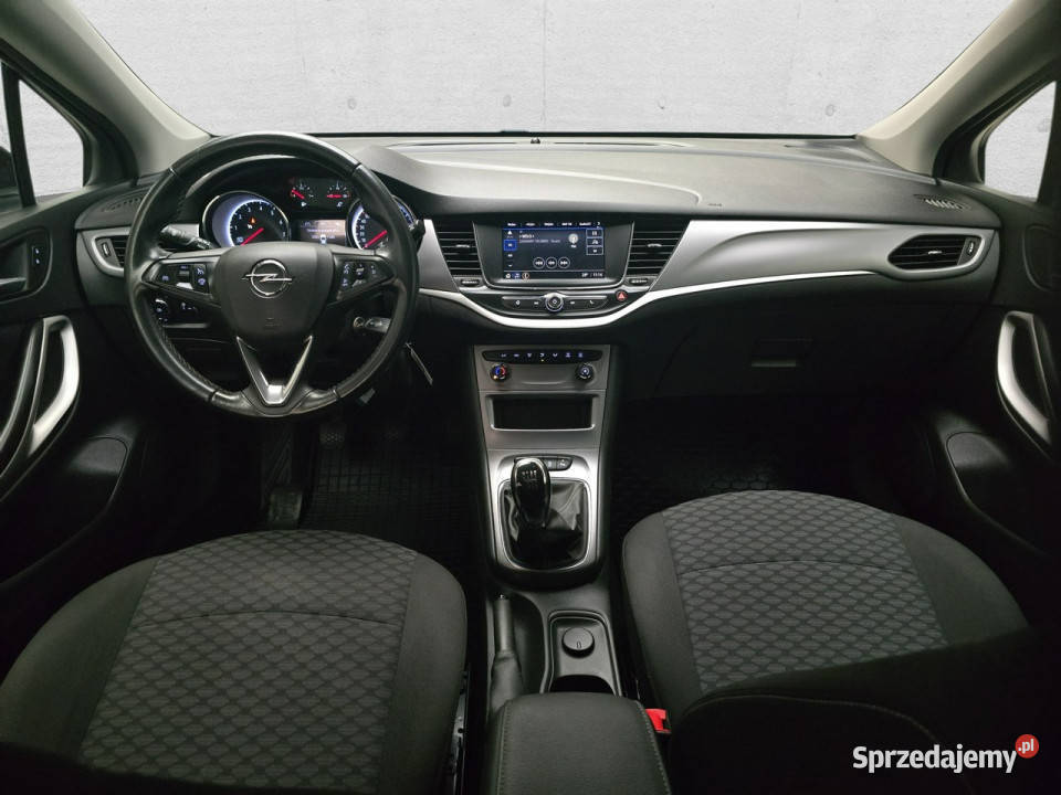 Opel Astra L 2021 1199cm3 Astra Komorniki