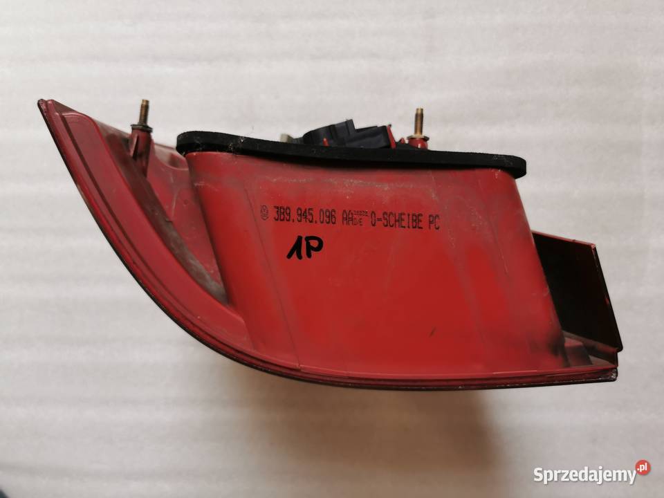 Lampa Prawy Tył Tylna Prawa VW Passat B5 Lift Wyszków sprzedam