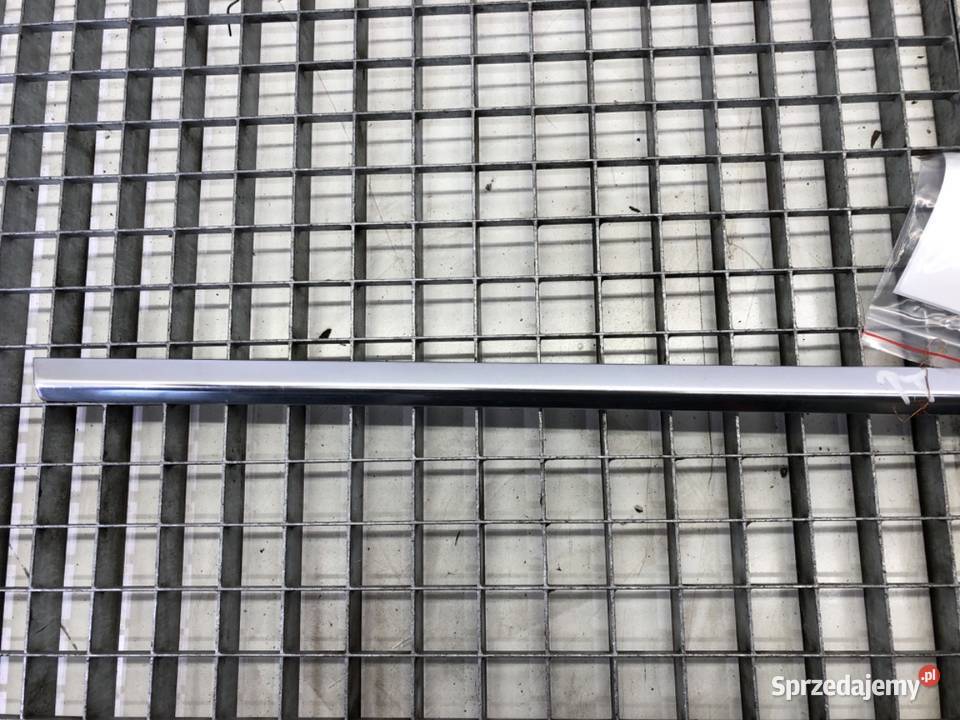 LISTWA ZGARNIAJĄCA TYŁ PRAWA CHROM MERCEDES C219