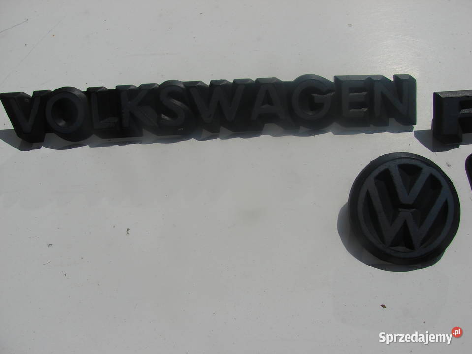 VW PASSAT MK1 emblematy logo tylnej klapu Starogard Gdański