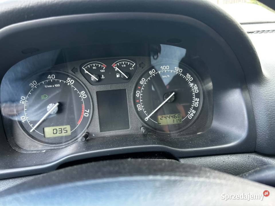 koda Octavia 18 20V sprzedam 4/5 mazowieckie Ostrów Mazowiecka