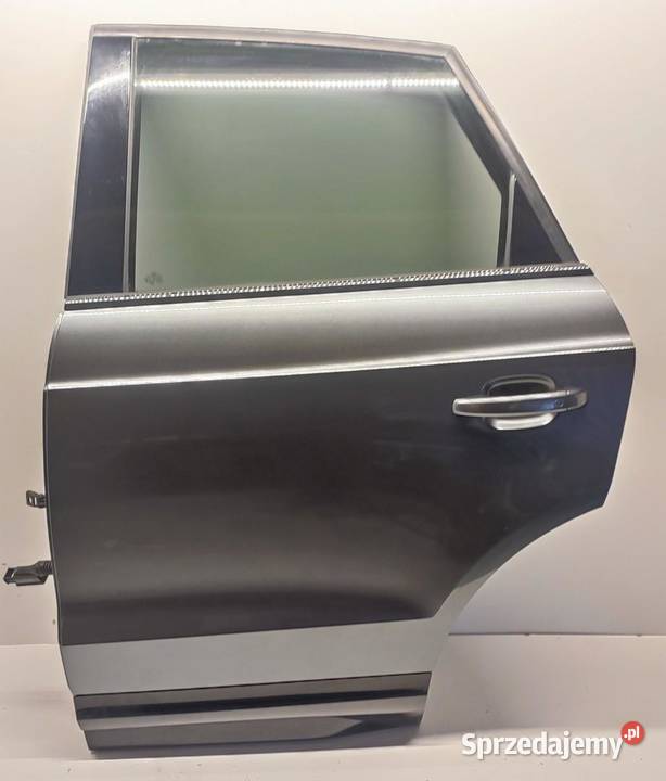 AUDI Q3 8U DRZWI LEWY TYŁ 2017 LZ7S SLINE osobowe