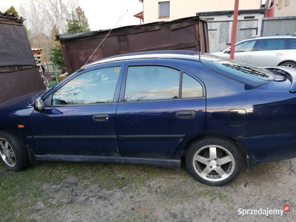 Sprzedam Mitsubishi Carisma 1997 16 benzyna Pelplin