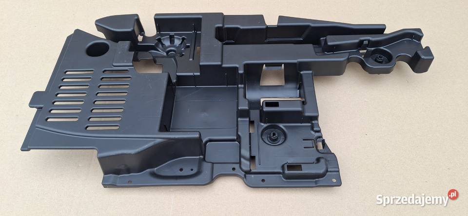 MERCEDES W177 W247 WKŁAD OSŁONA OBUDOWA Wyposażenie wnętrza lubuskie sprzedam