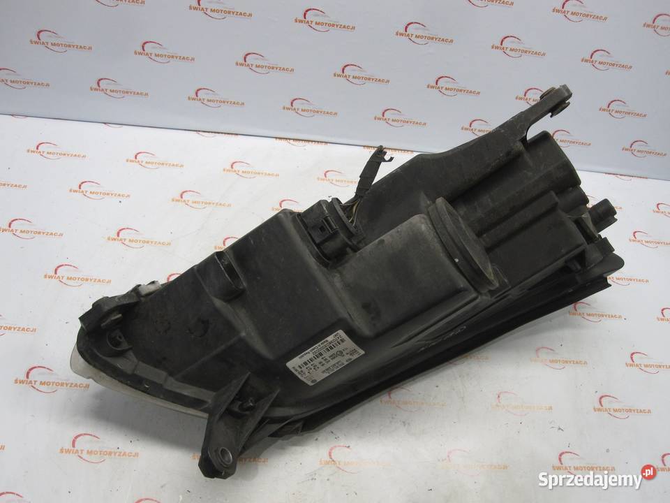 VOLKSWAGEN TIGUAN I 10r lampa lewa przód ANGLIK osobowe Kielce