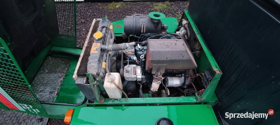 Kosiarkę wrzecionową RANSOMES PARKWAY 2250 Łomża