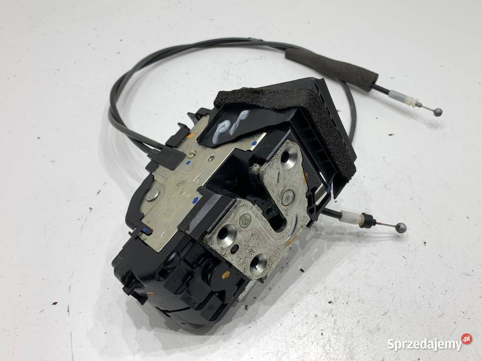 ZAMEK DRZWI PRAWY PRZÓD NISSAN JUKE F15 podkarpackie