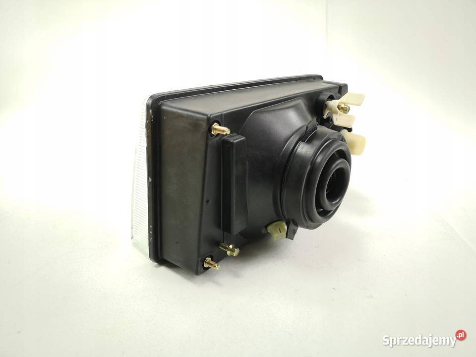 LAMPA PRAWY PRZÓD LANCIA DELTA I HF 19791991 osobowe sprzedam