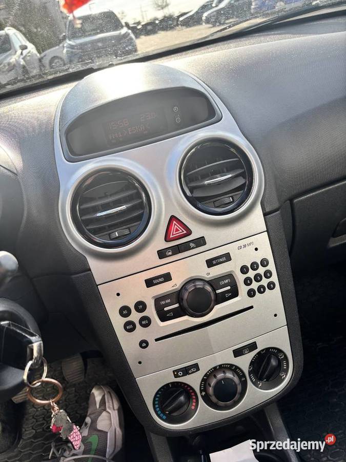 Opel Corsa 2009 sprzedam