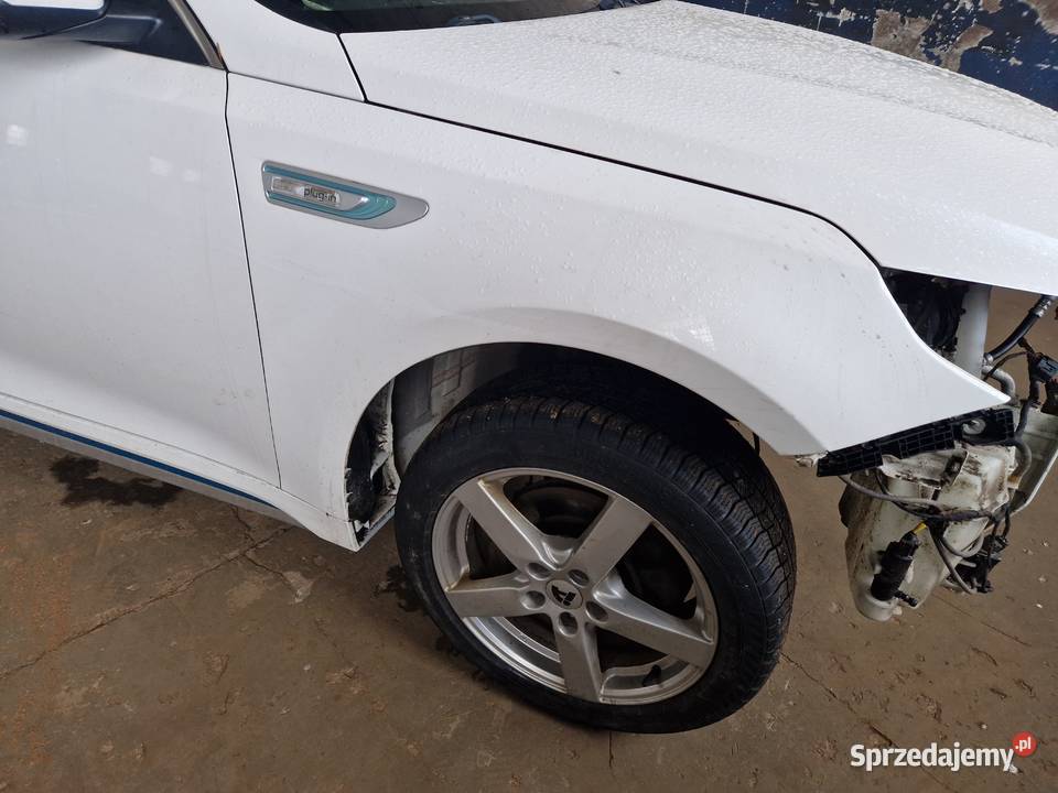 Błotnik prawy Kia Optima IV SWP