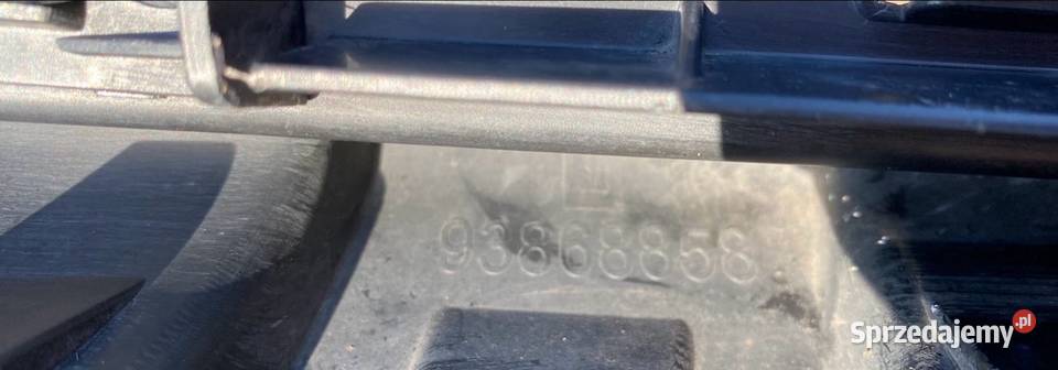 Opel Vivaro B Renault Trafic III kratka zderzaka Zderzaki sprzedam