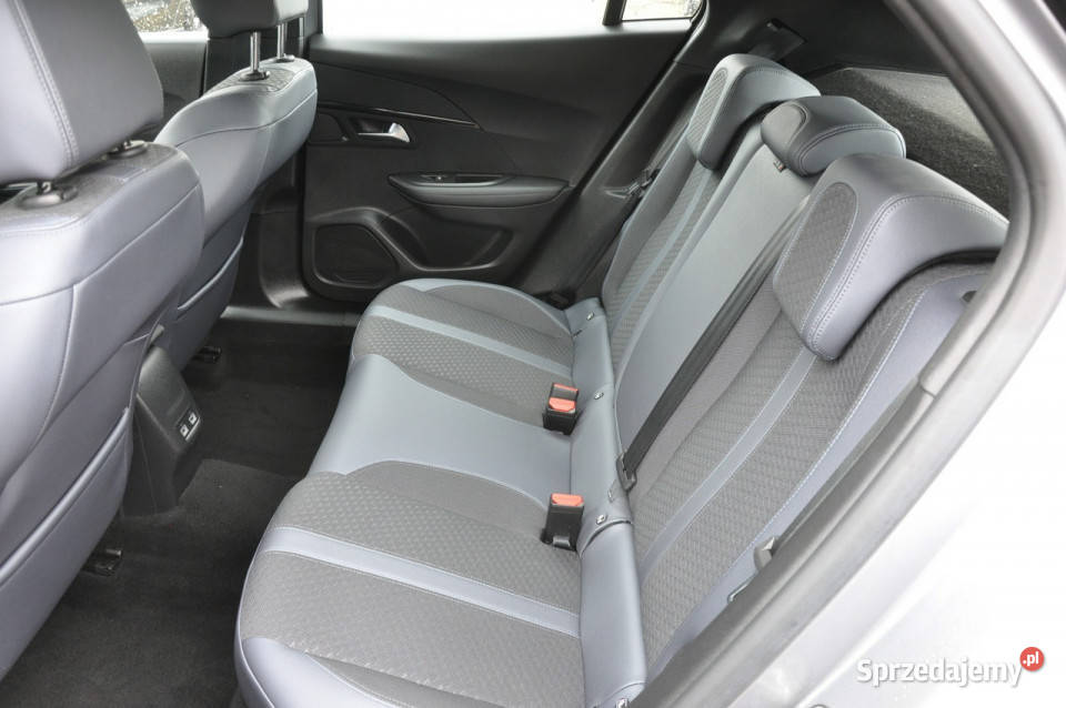 Peugeot 2008 12 130 Automat Full LED Navi Kamera czujnik deszczu Dąbrowa Górnicza sprzedam
