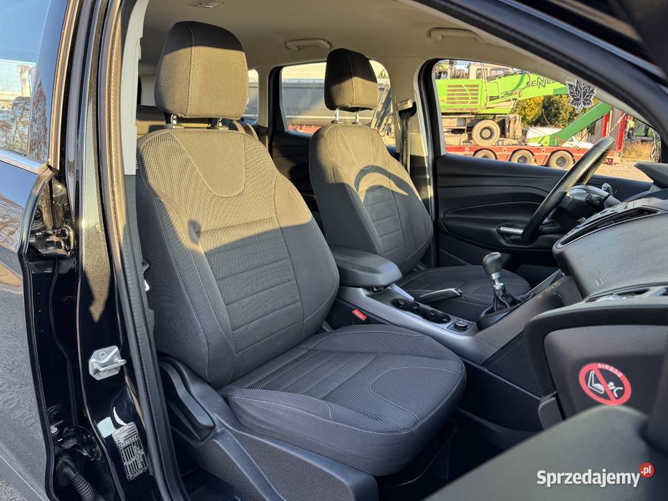 Ford Kuga 16 BENZYNA Klimatronik Nawigacja bluetooth