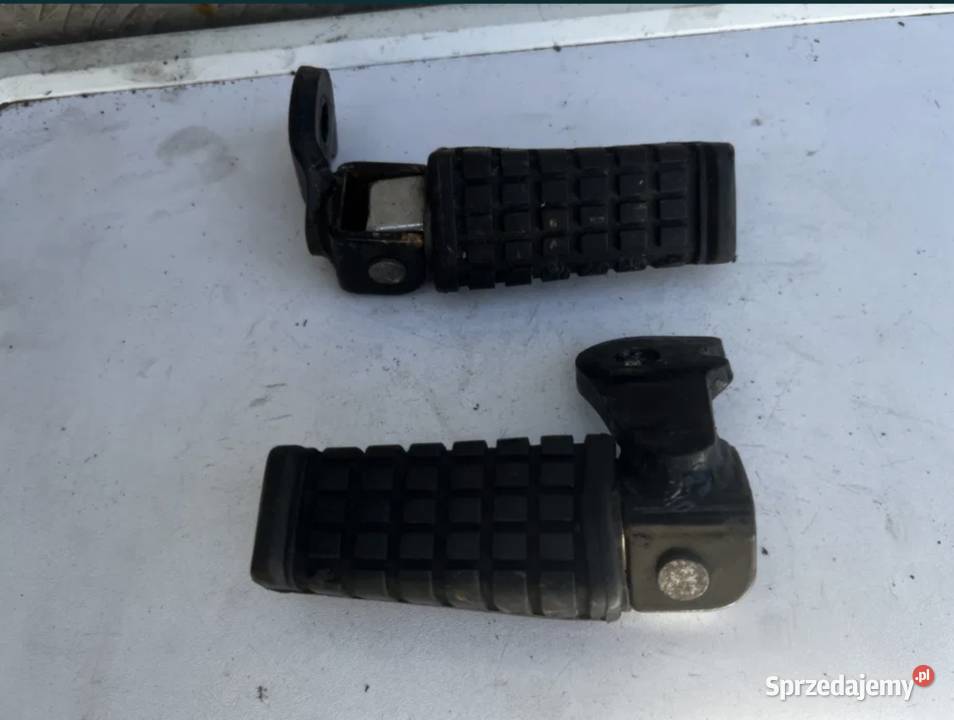 podnóżek przód lewy Kawasaki GPZ 500S