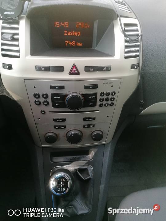 Sprzedam Opel Zafira B Enjoy 19D 2009r 120 7mio Samochody osobowe